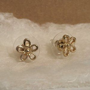 Darling Daisy Earrings